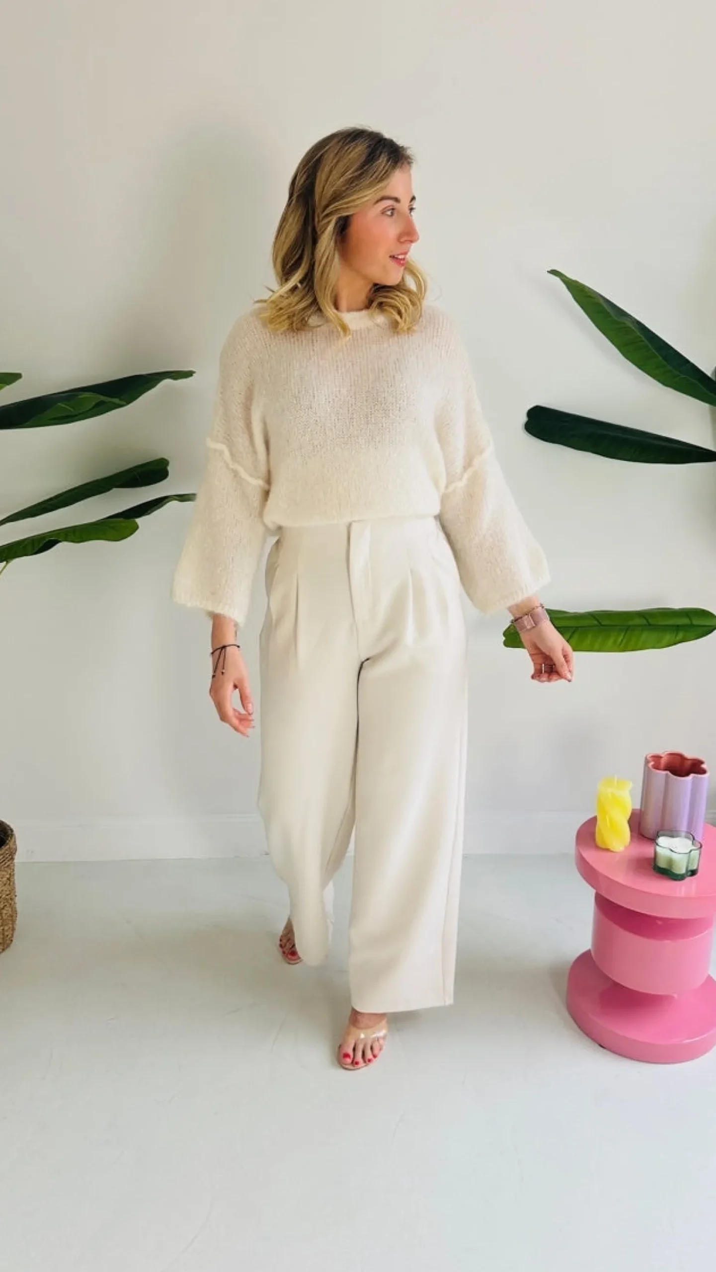 AVA WHITE MOHAIR PULLOVER