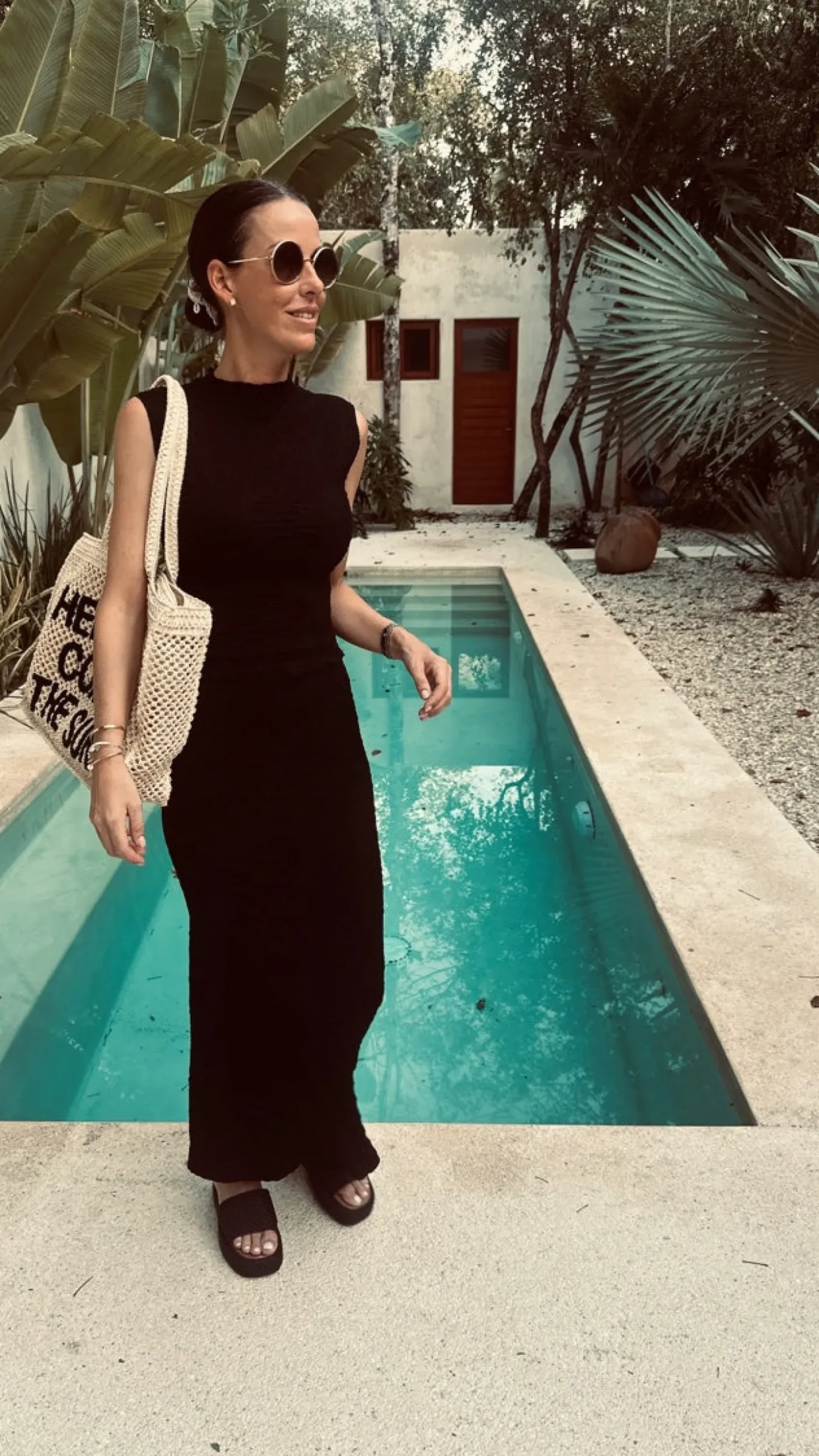 CORALITO BLACK TWO-PIECE SET