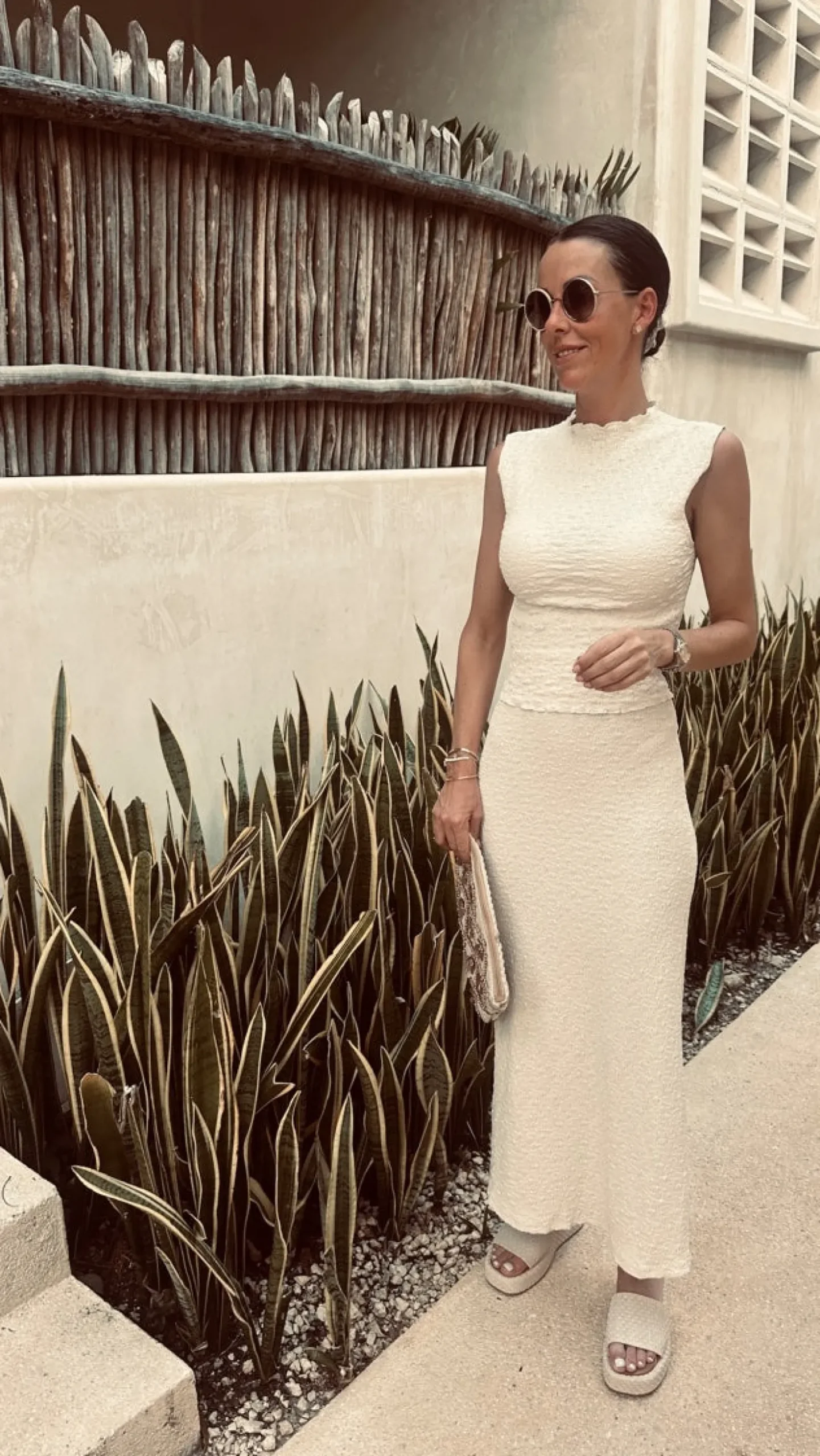CORALITO ECRU TWO-PIECE SET