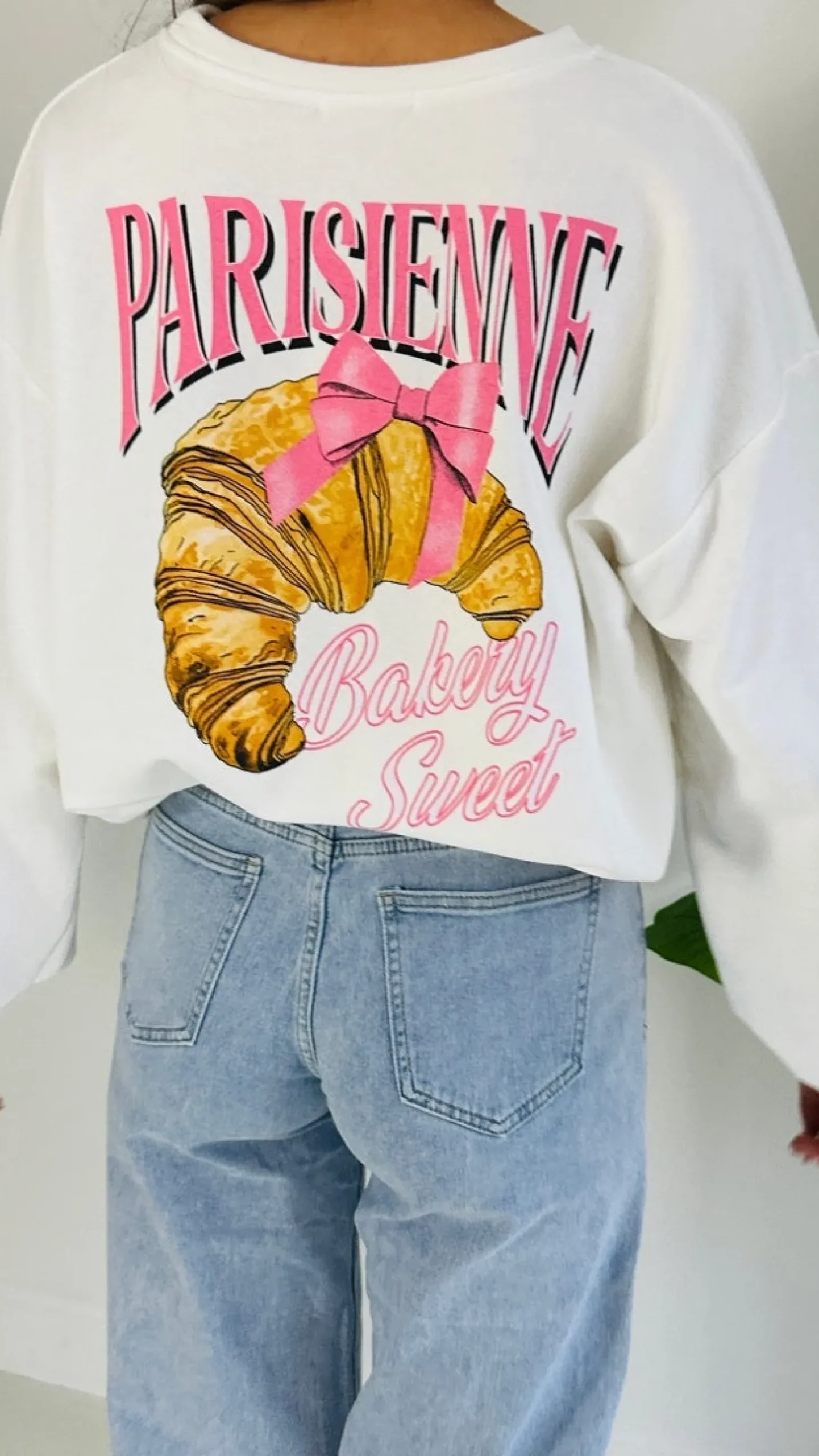 PARISIENNE SWEET BAKERY WHITE SWEATER